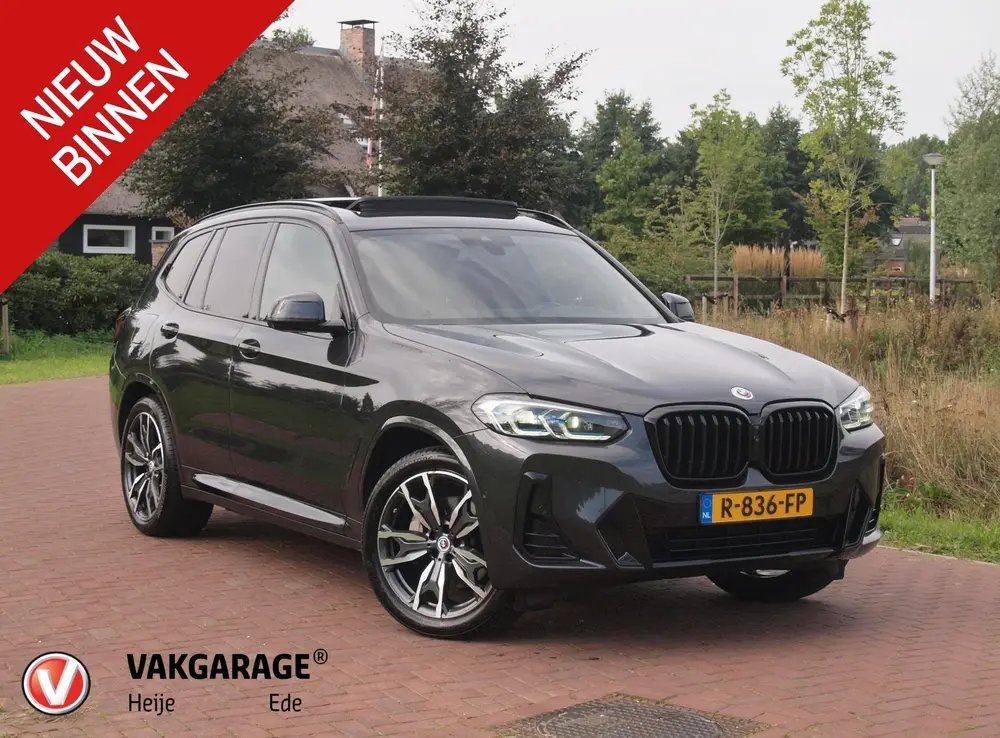 BMW X3 xDrive30e Business Edition Plus uit 2022