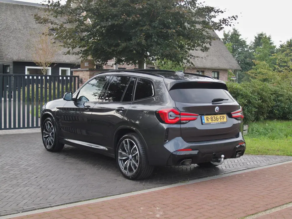 BMW X3 xDrive30e Business Edition Plus uit 2022, foto 8