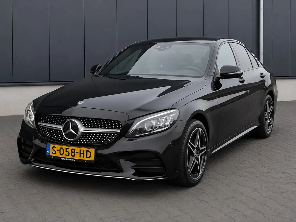 Mercedes-Benz C-Klasse 200 d Premium AMG Pakket uit 2020