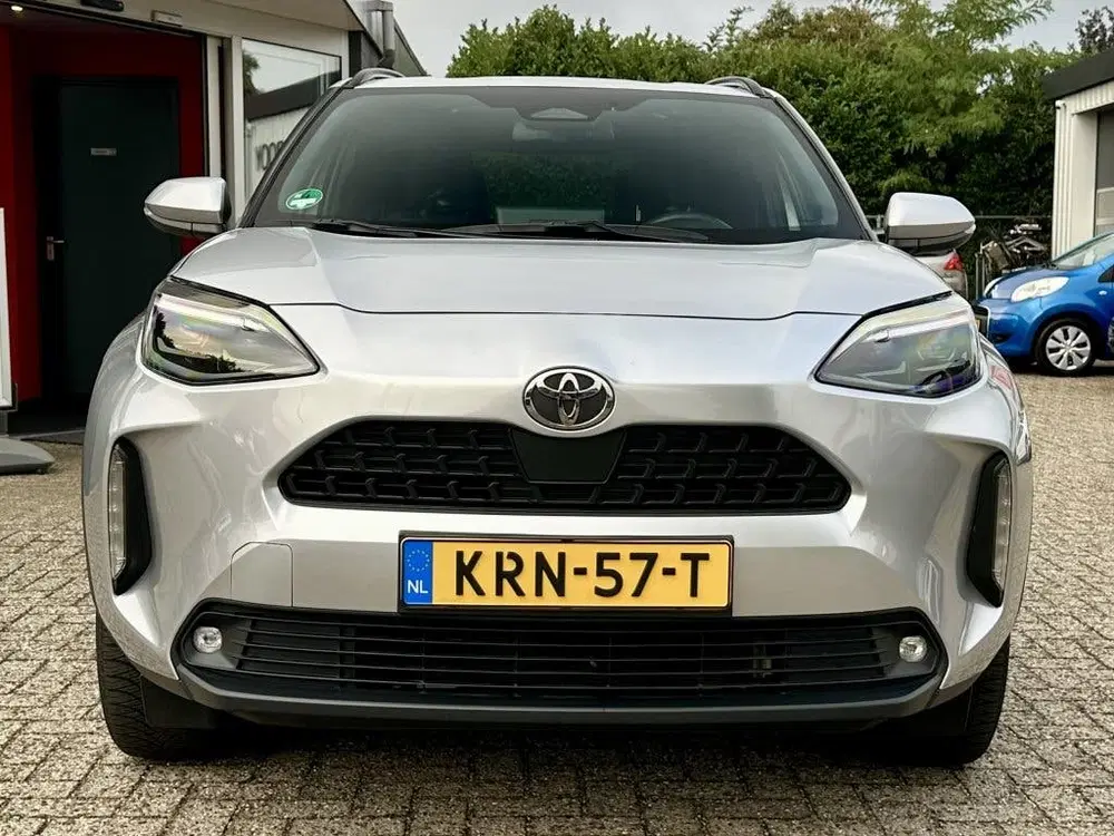 Toyota Yaris Cross 1.5 Hybrid 130PK Dynamic Camera Stoel uit 2025, foto 15
