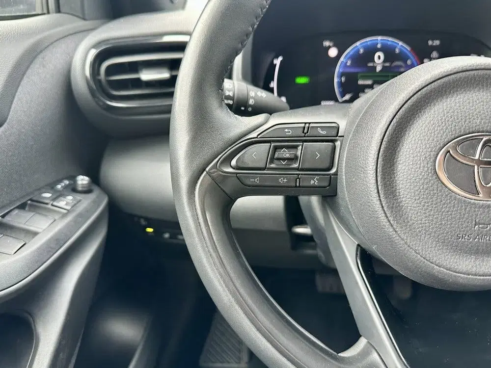 Toyota Yaris Cross 1.5 Hybrid 130PK Dynamic Camera Stoel uit 2025, foto 20