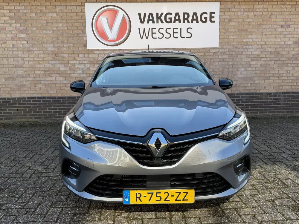 Renault Clio 1.0 TCe 90 Evolution uit 2022, foto 4