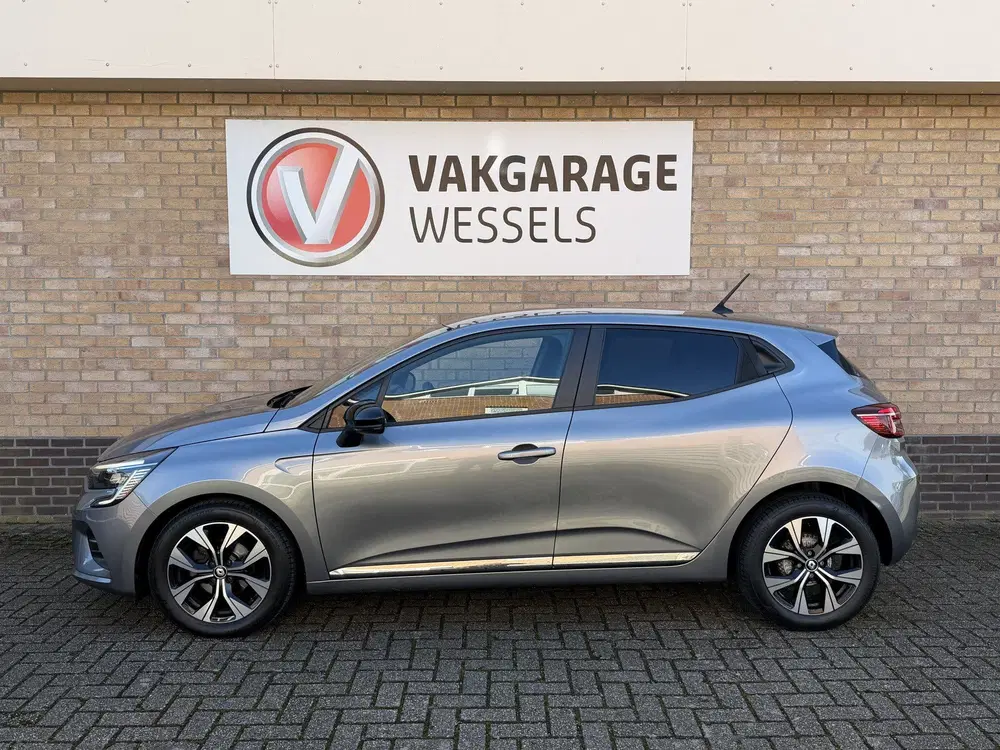 Renault Clio 1.0 TCe 90 Evolution uit 2022, foto 5