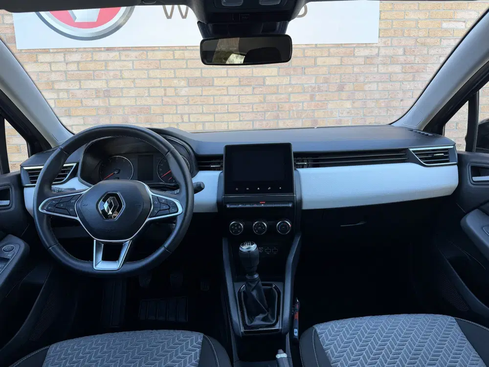 Renault Clio 1.0 TCe 90 Evolution uit 2022, foto 9