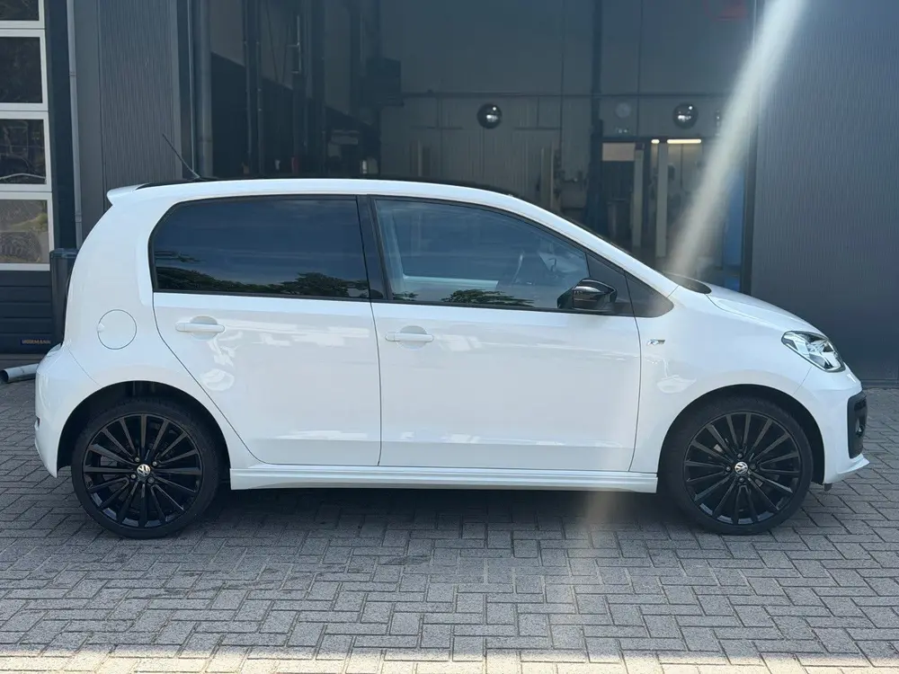 Volkswagen Up! up 1.0 60PK 4D BMT 2020 Wit uit 2020, foto 4