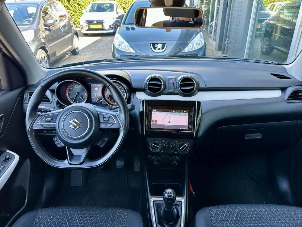Suzuki Swift 1.2 Select Smart Hybrid Navi Camera Adapti uit 2021, foto 15