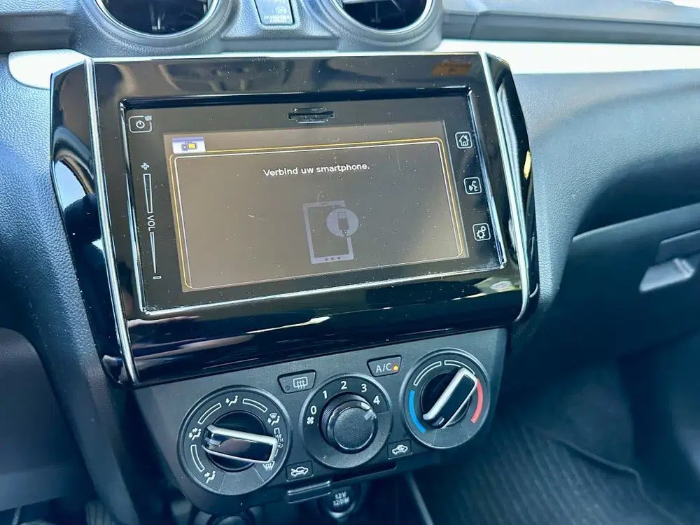 Suzuki Swift 1.2 Select Smart Hybrid Navi Camera Adapti uit 2021, foto 20