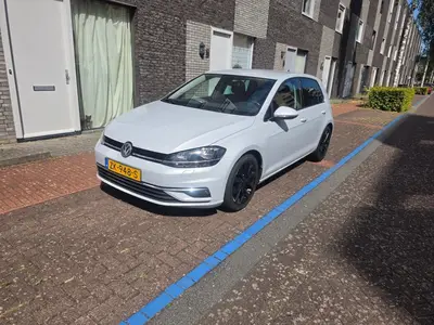 Volkswagen Golf VII Golf 1.0 TSI 115pk 7-DSG 2019 Wit uit 2019