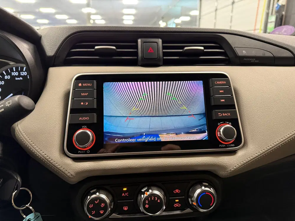 Nissan Micra 1.0 IG-T N-Connecta * Automaat uit 2020, foto 17