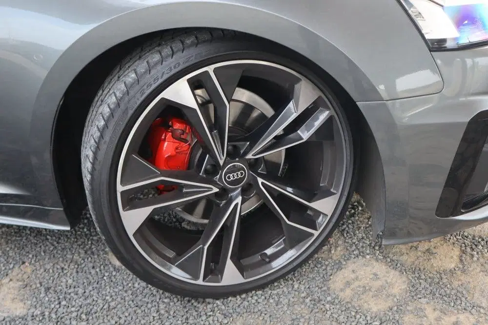 Audi A5 35 TFSI S edition uit 2022, foto 7