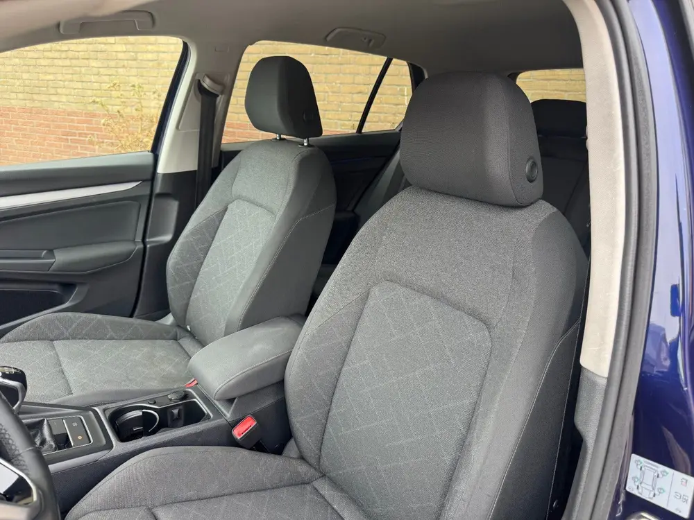 Volkswagen Golf 1.5 TSI 130pk 2020 / Digitaal Dashboard uit 2020, foto 2