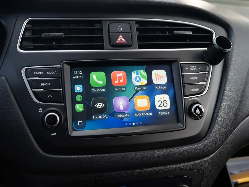 Hyundai I20 1.0 T-GDI - PARKEER CAMERA - APPLE CARPLAY - TRE uit 2019, foto 3