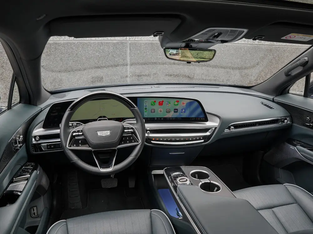 Cadillac Lyriq 600 E4 Sport | NIEUW | Panoramadak (bj 2026) uit 2026, foto 3