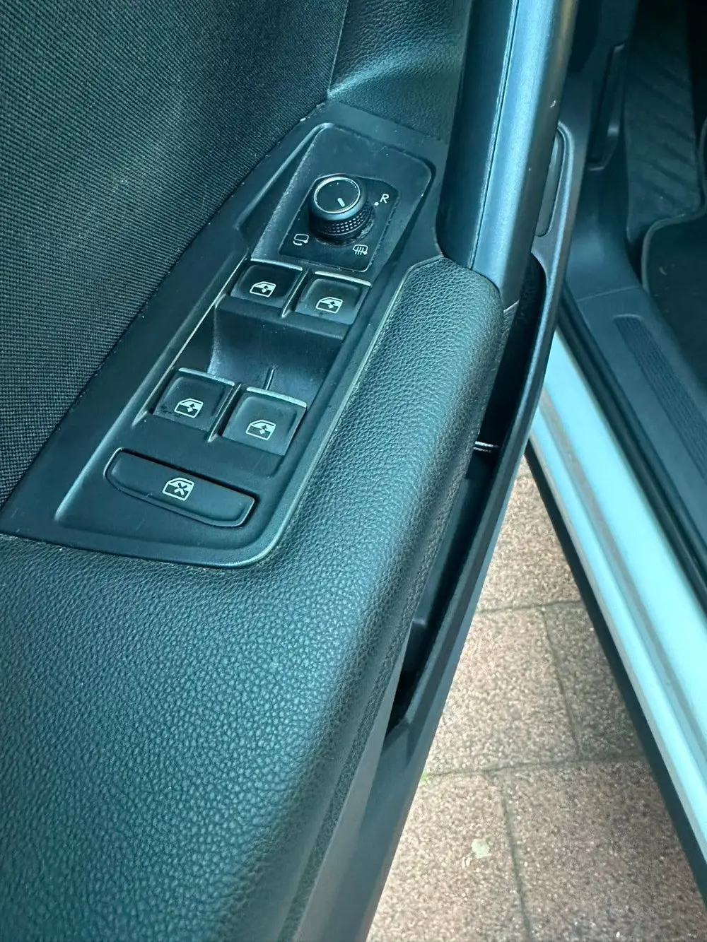 Volkswagen Tiguan Allspace 1.5 TSI 150pk 2022 Wit 7 persoons uit 2022, foto 16