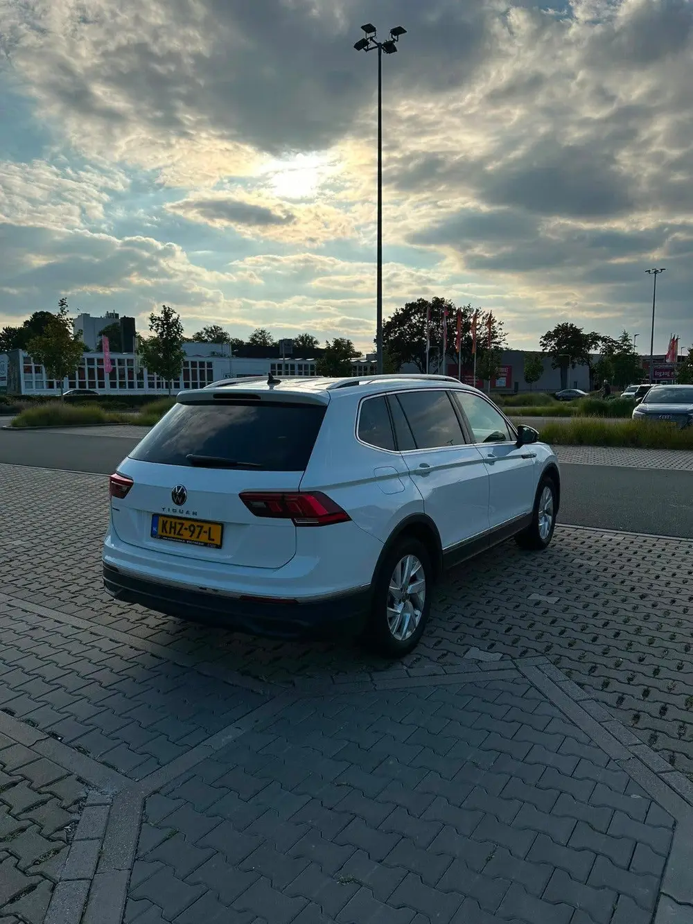 Volkswagen Tiguan Allspace 1.5 TSI 150pk 2022 Wit 7 persoons uit 2022, foto 5
