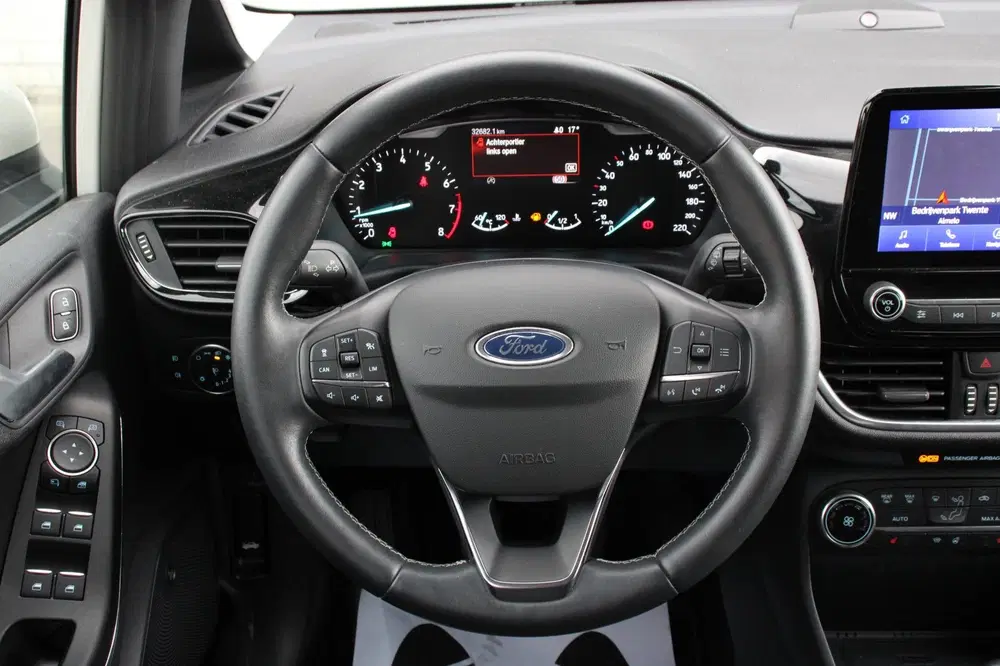 Ford Fiesta 1.0 EcoBoost Titanium X LED B&O Stuur uit 2021, foto 12