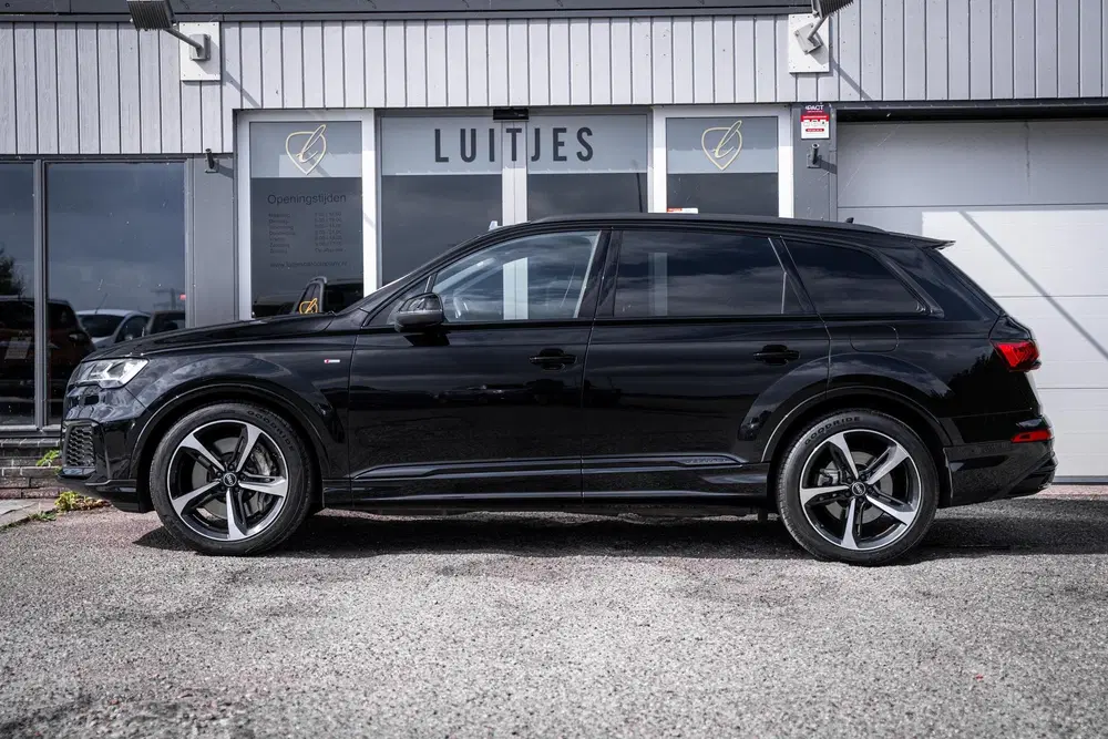 Audi Q7 55 TFSIe quattro S-Line uit 2023, foto 18