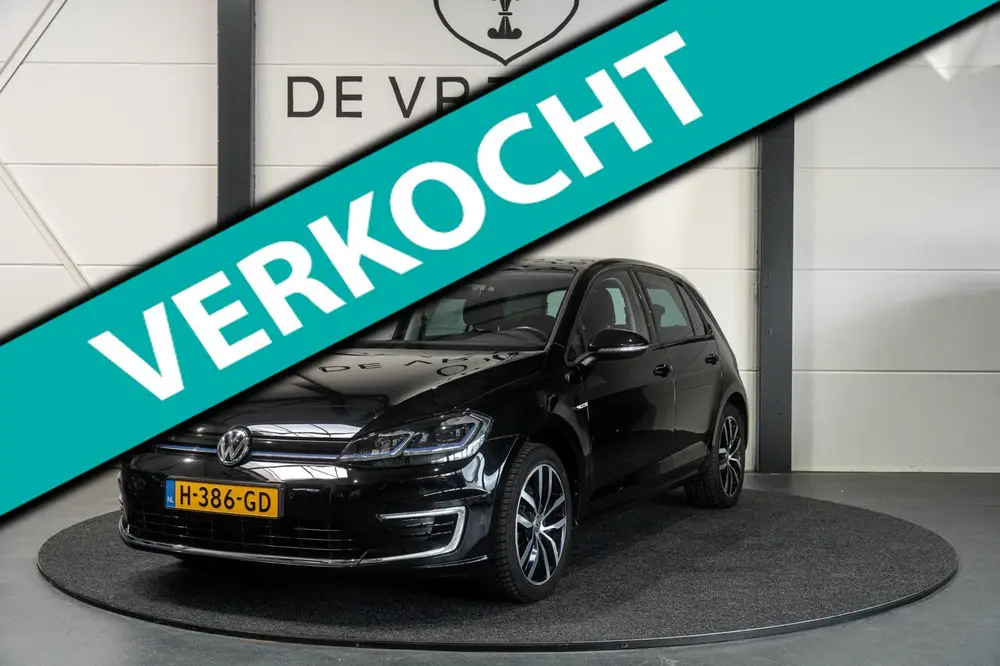 Volkswagen E-Golf E-DITION NAP LEER DIGIDASH! uit 2020