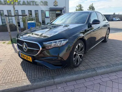 Mercedes-Benz E-Klasse E200 2.0 150KW 2023 Zwart uit 2023