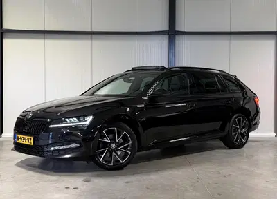 Skoda Superb Superb 1.5 TSI Sportine Pano Virtual Trekh uit 2022