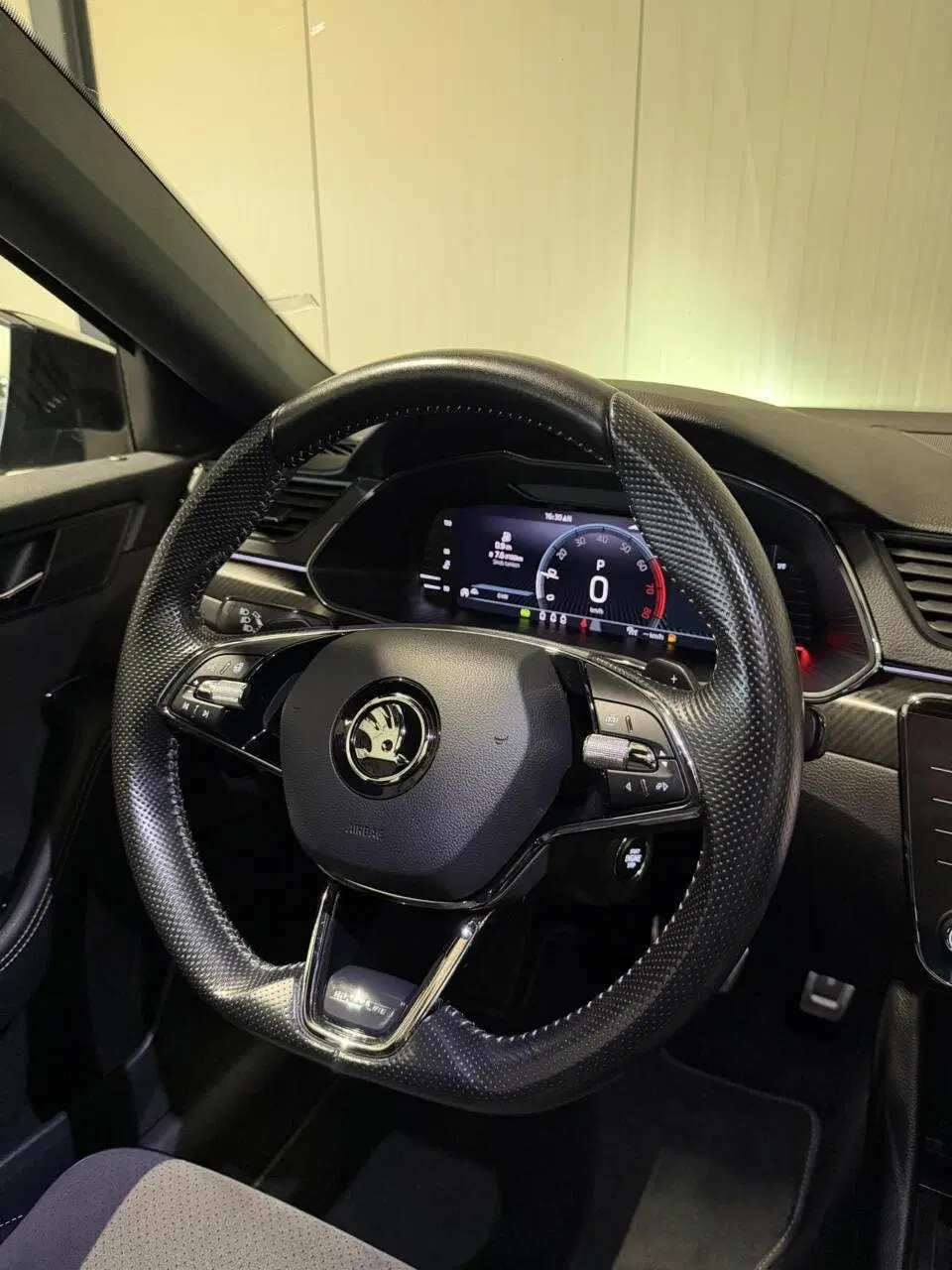 Skoda Superb Superb 1.5 TSI Sportine Pano Virtual Trekh uit 2022, foto 11