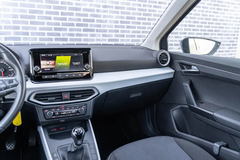 SEAT Arona 1.0 TSI Style uit 2022, foto 5