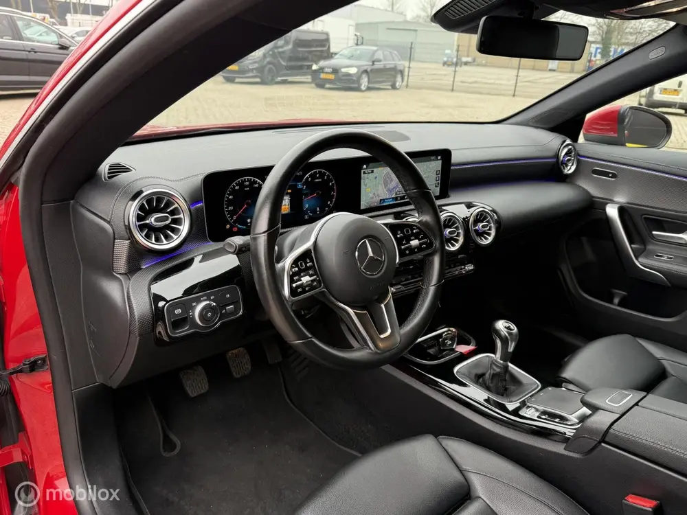 Mercedes-Benz CLA 200 4-Matic Premium Plus uit 2019, foto 12