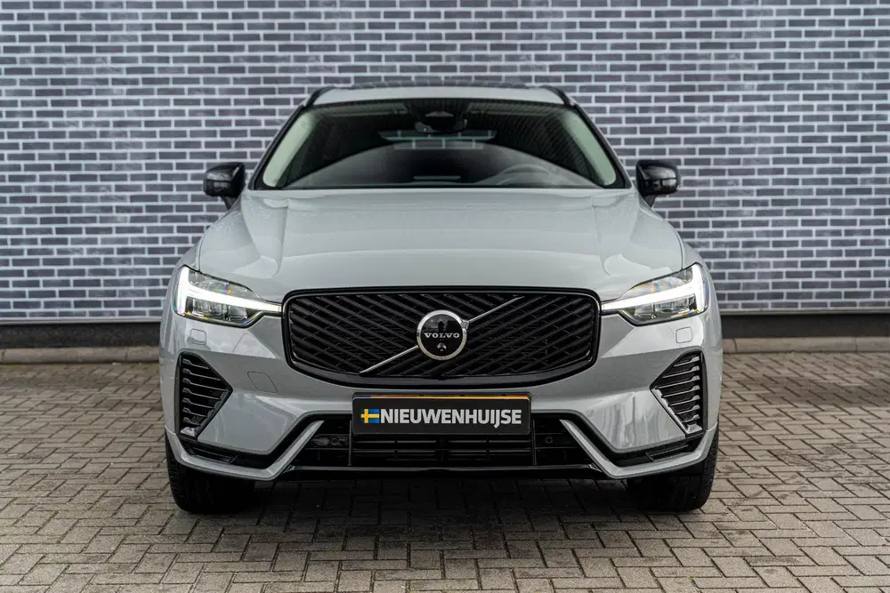 Volvo XC60 2.0 T6 Plug-in Hybrid AWD Ultra Dark uit 2026, foto 7