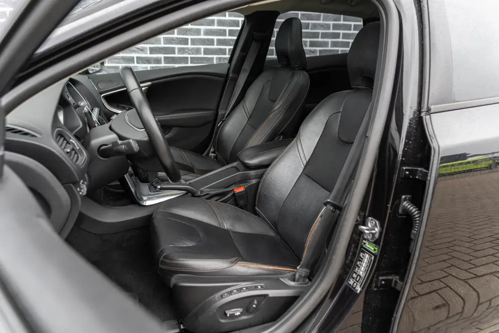Volvo V40 Cross Country 1.5 T3 Polar+ Luxury uit 2019, foto 13