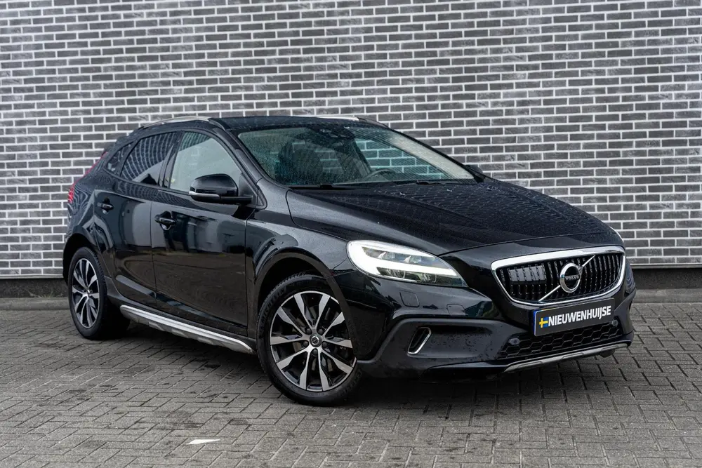 Volvo V40 Cross Country 1.5 T3 Polar+ Luxury uit 2019, foto 3