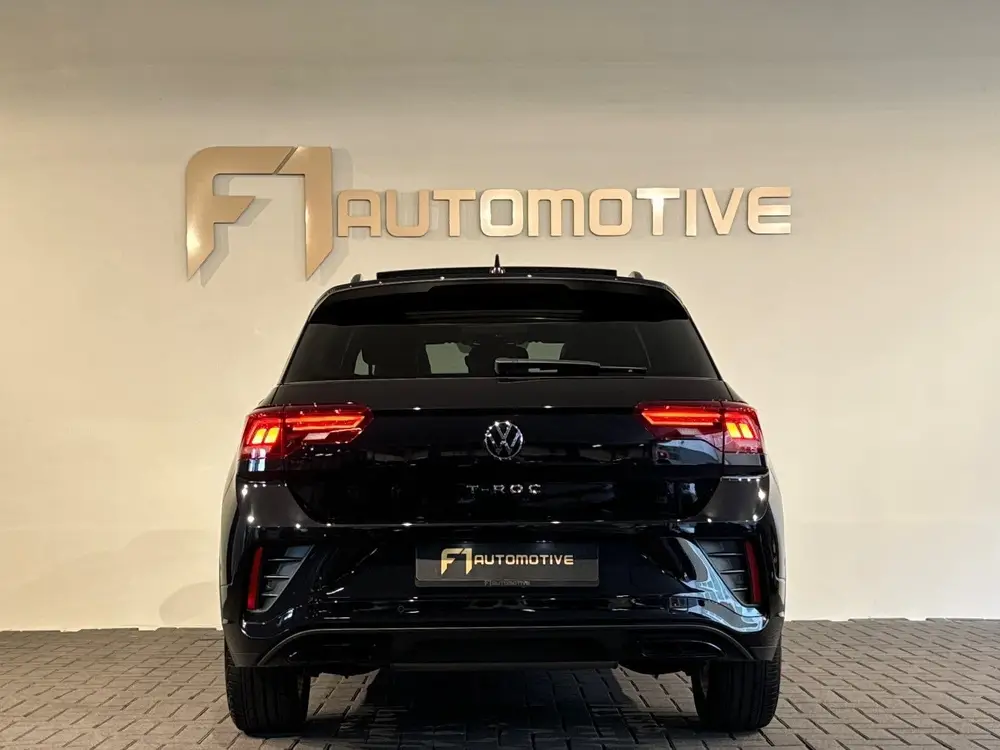 Volkswagen T-Roc 1.5 TSI R-Line Pano|IQ|Keyles|CarPlay|Sfeer uit 2024, foto 11