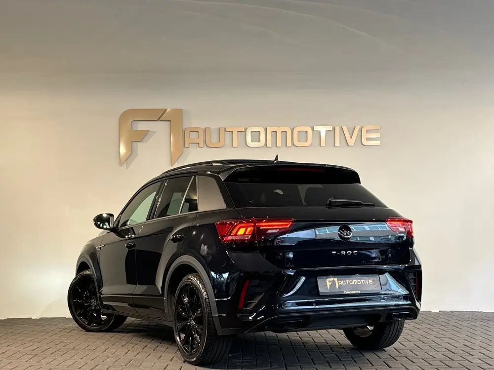 Volkswagen T-Roc 1.5 TSI R-Line Pano|IQ|Keyles|CarPlay|Sfeer uit 2024, foto 8