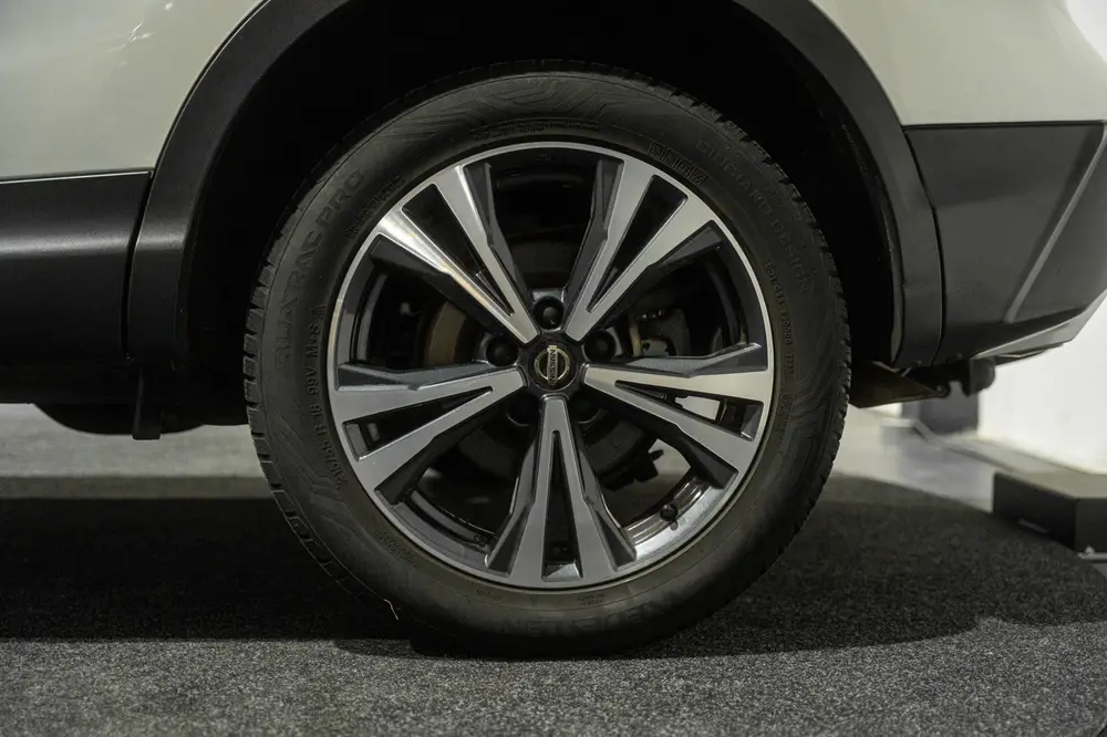 Nissan Qashqai 1.3 DIG-T N-Connecta uit 2019, foto 18