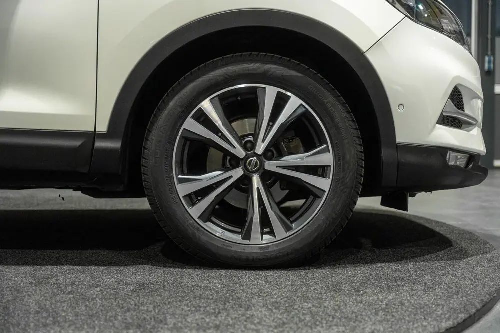 Nissan Qashqai 1.3 DIG-T N-Connecta uit 2019, foto 19