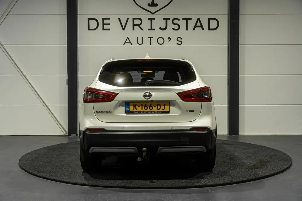 Nissan Qashqai 1.3 DIG-T N-Connecta uit 2019, foto 3