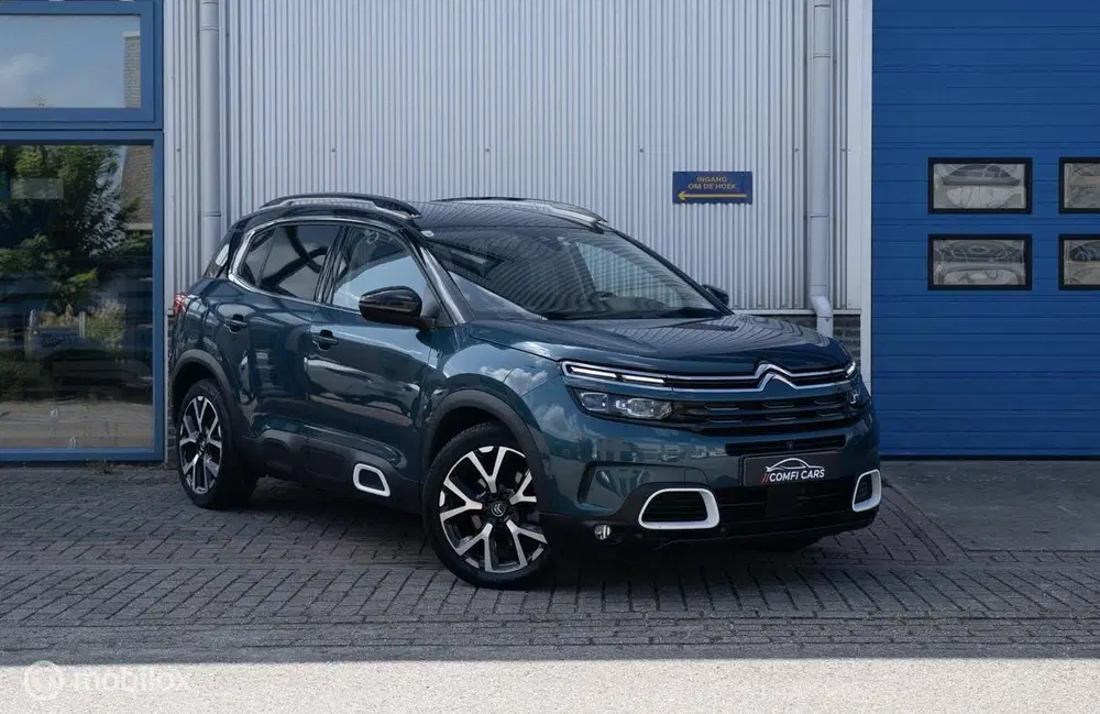 Citroën C5 Aircross Citroen C5 Aircross 1.6 Plug-in Hybrid 225 uit 2021, foto 5