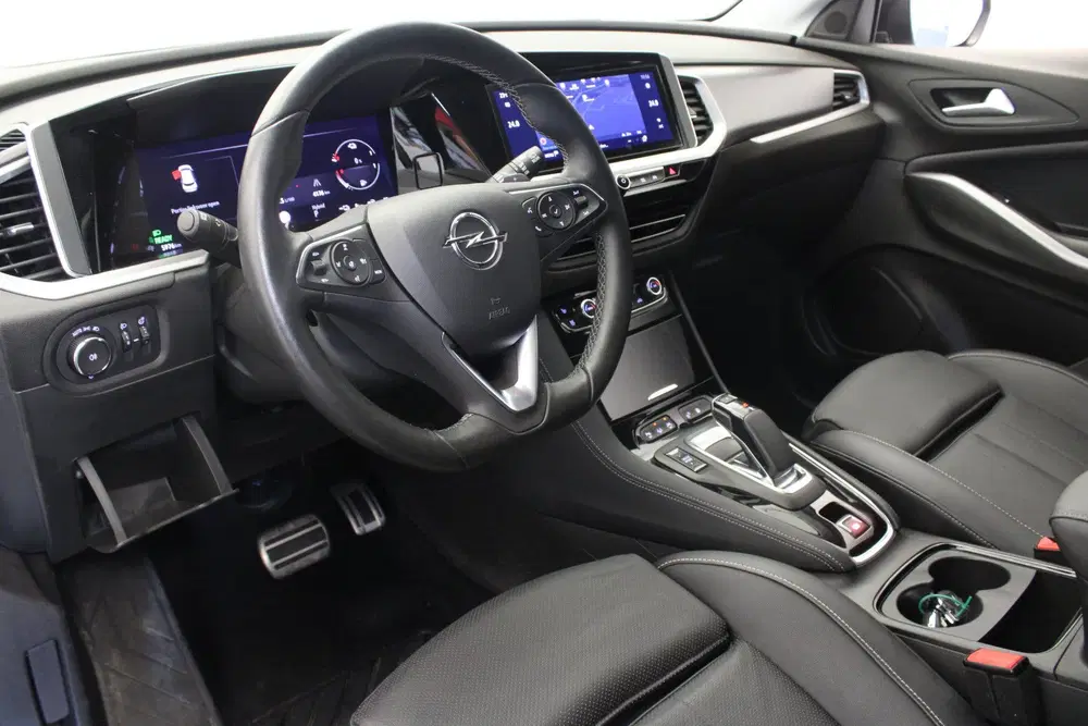 Opel Grandland 1.6 Turbo Plug-In Hybrid Business Elegance uit 2023, foto 13