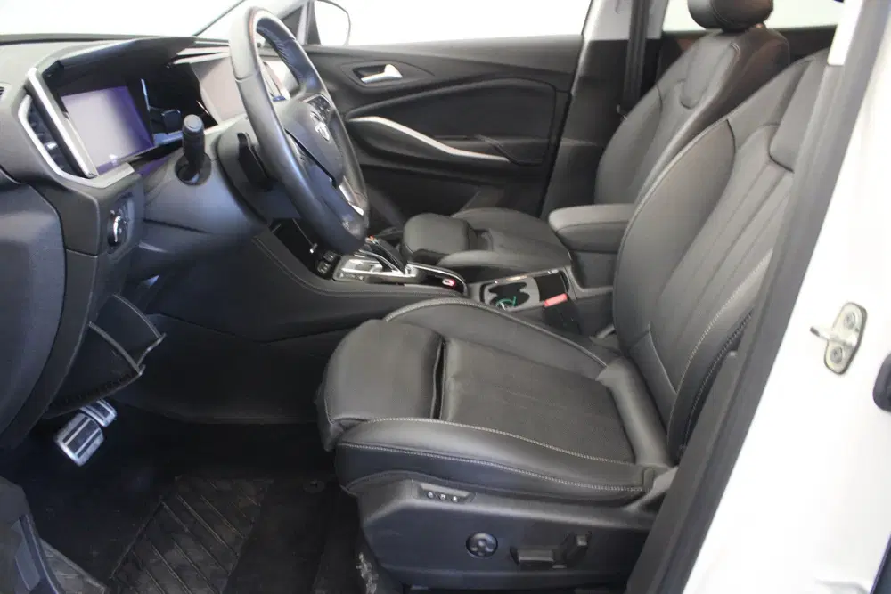 Opel Grandland 1.6 Turbo Plug-In Hybrid Business Elegance uit 2023, foto 14