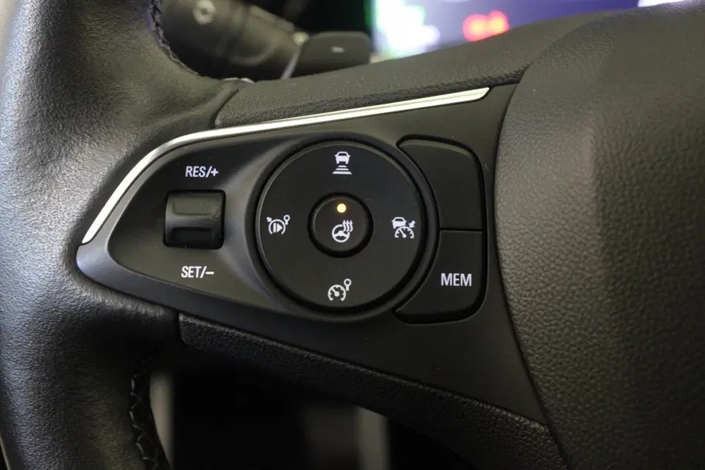 Opel Grandland 1.6 Turbo Plug-In Hybrid Business Elegance uit 2023, foto 9