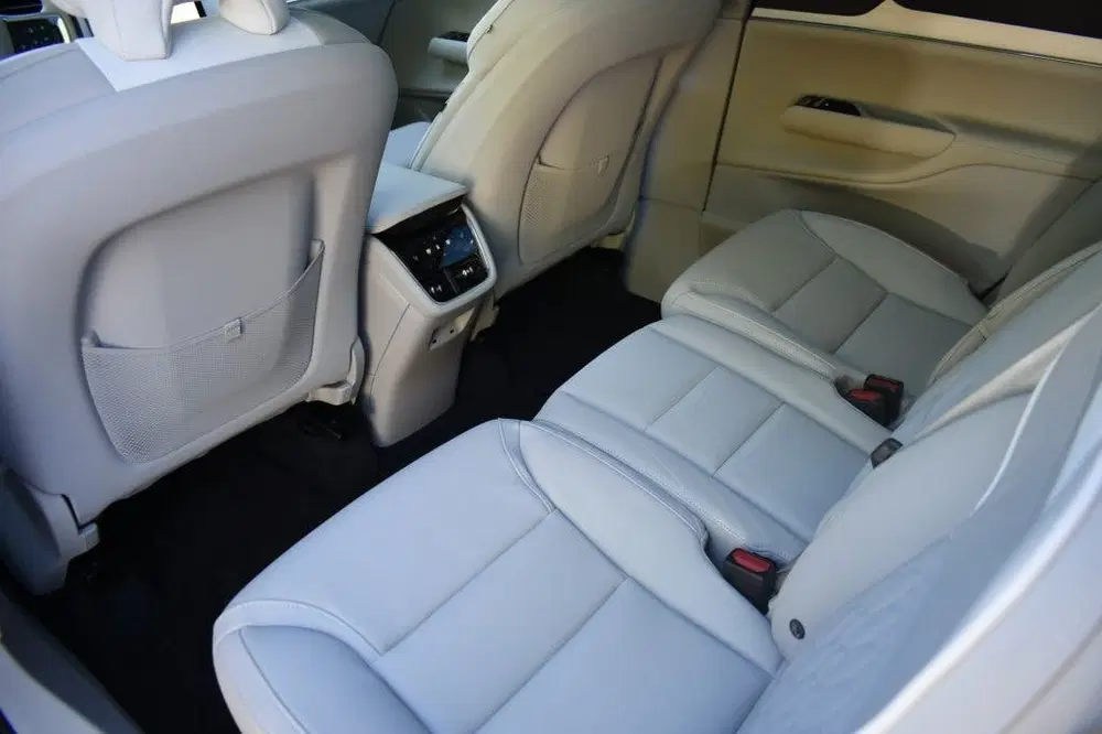 Volvo EX90 Twin Performance Ultra 517pk uit 2025, foto 19