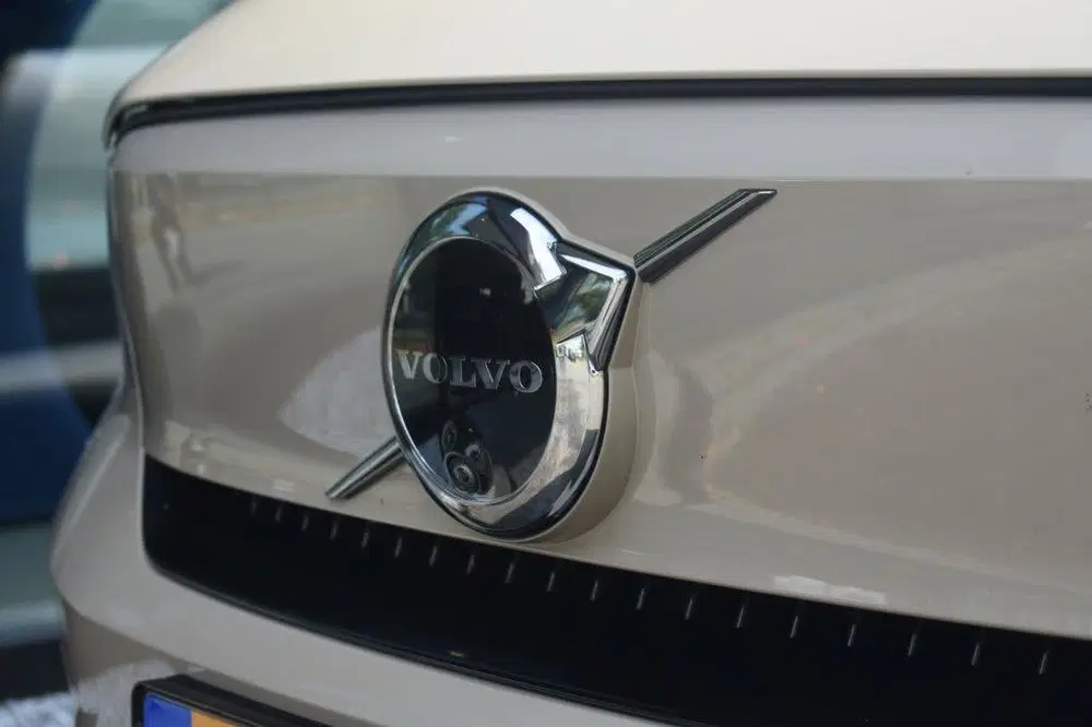 Volvo EX40 Extended Range Ultra 252pk uit 2025, foto 9