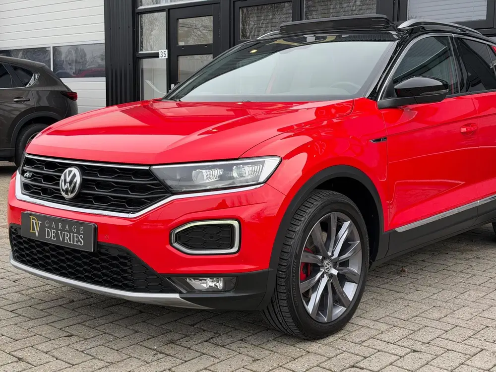 Volkswagen T-Roc 2.0 TSI 4Motion Sport R-Line DSG Panoramada uit 2019, foto 15