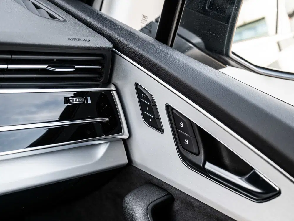 Audi Q7 55 TFSI e quattro Pro Line S uit 2022, foto 13