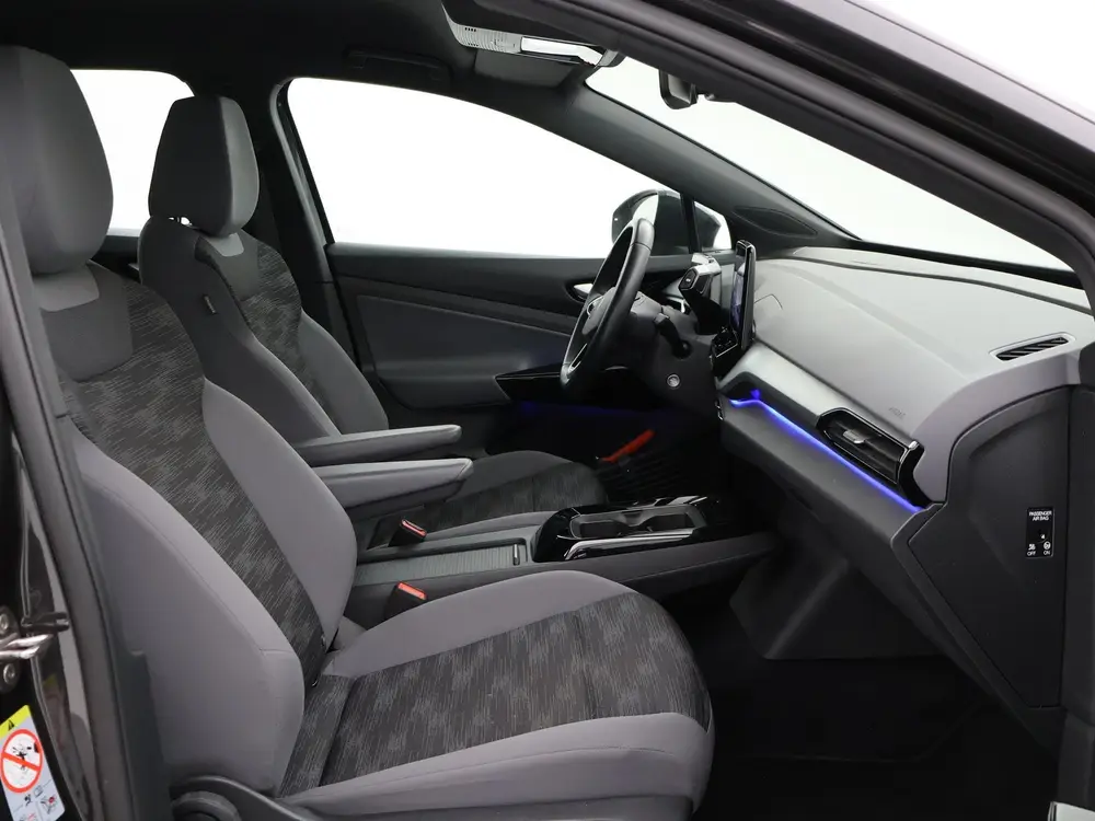 Volkswagen ID.4 PRO 77 kWh + ADAPTIVE CRUISE | STUURVERW. 91 uit 2022, foto 4