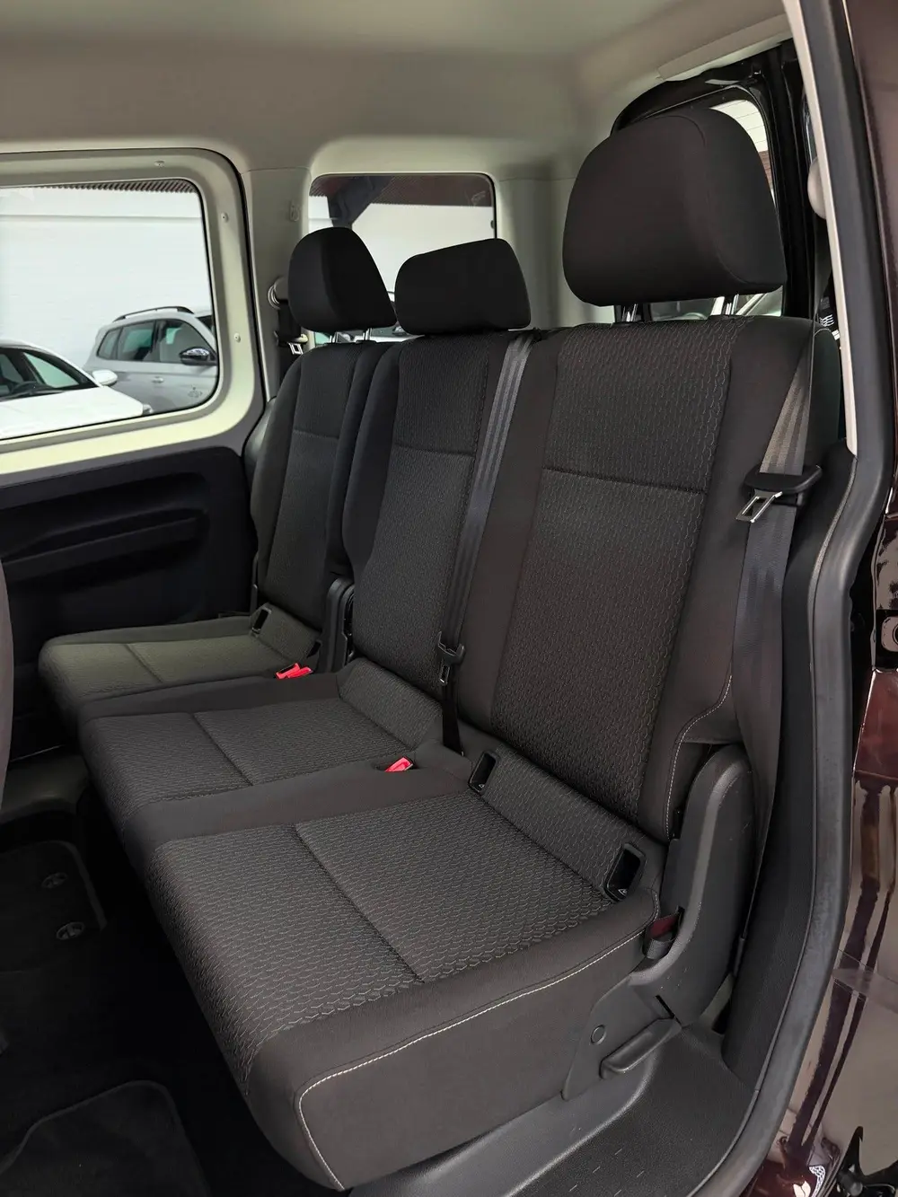 Volkswagen Caddy Combi 1.0 TSI Highline CarPlay 5P. uit 2020, foto 5