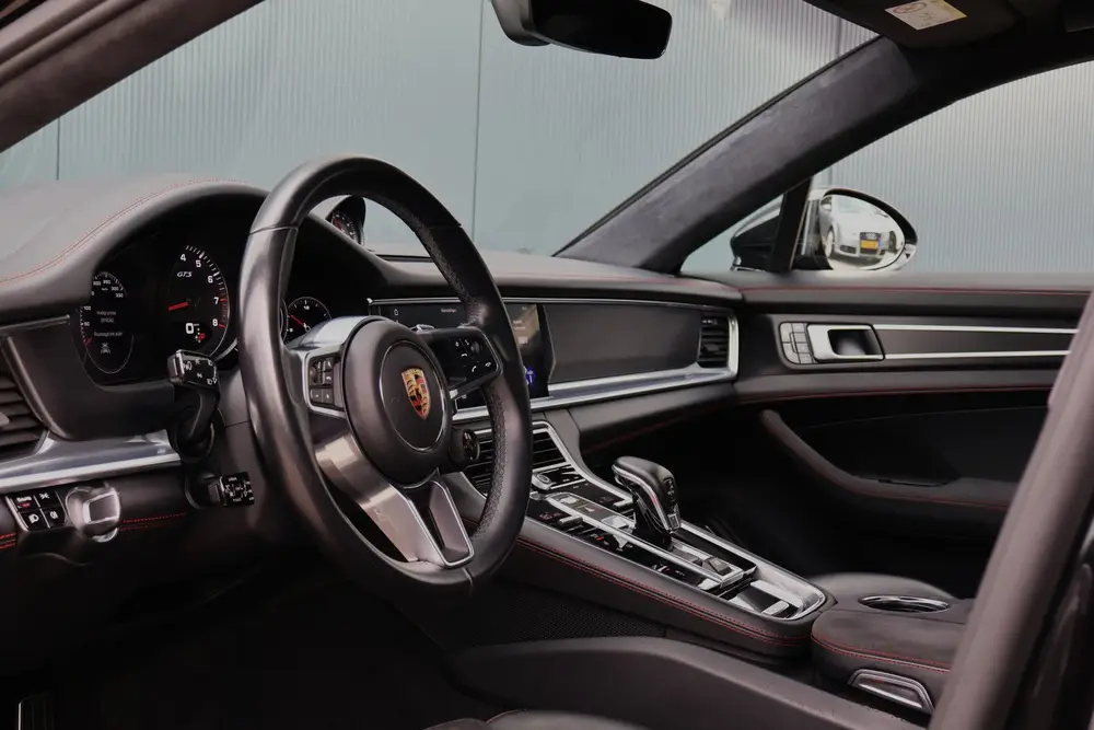 Porsche Panamera 4.0 GTS Sport Chrono | Matrix uit 2019, foto 3