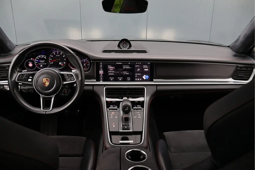 Porsche Panamera 4.0 GTS Sport Chrono | Matrix uit 2019, foto 4