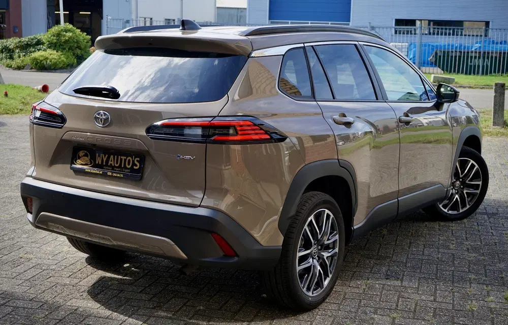 Toyota Corolla Cross Hybrid 140 Style Elektr.Achterklep uit 2025, foto 2