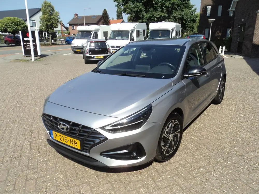 Hyundai I30 1.0 T-GDi MHEV Comfort Smart Cruise Camera Apple uit 2022, foto 3