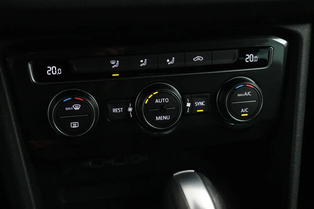 Volkswagen Tiguan 1.5 TSI ACT Highline Business R Automaat ( uit 2019, foto 11